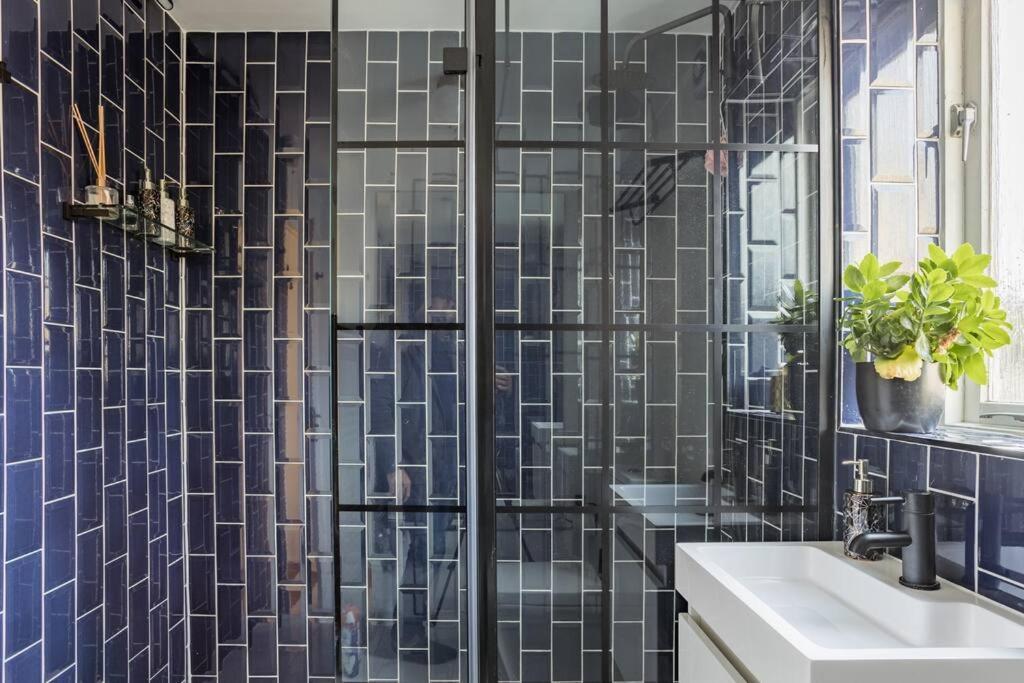 Bright &Spacious One Bedroom Flat Off Canary Wharf Лондон Екстер'єр фото